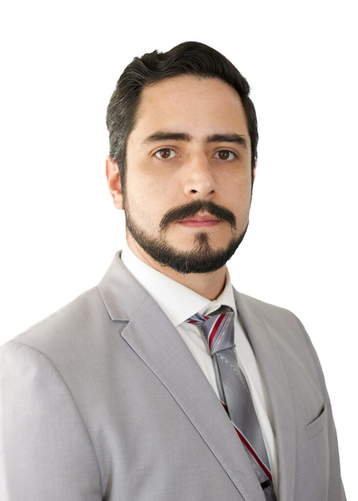 Mtro. Oliver Alexei Martínez Ortega